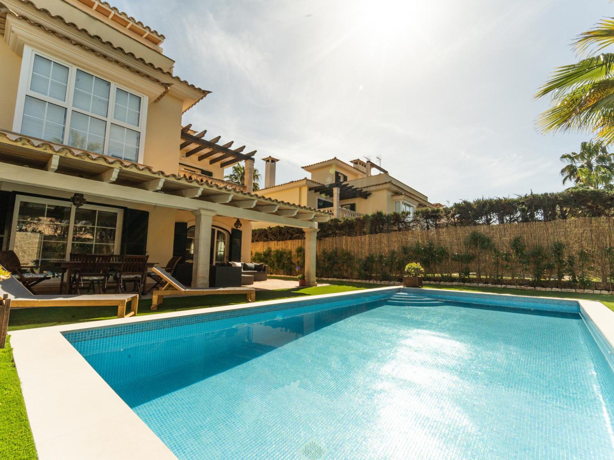Casa Pinsa - Grosszuegiges Mediterran-Stilvolles Ferienhaus Mit Eigenem Pool In Puig De Ros Llucmajor  Exterior photo